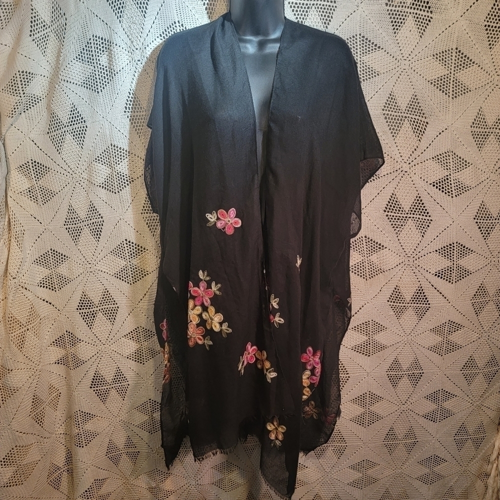 Woven Heart M/L shawl. Black with floral embroidery. Kimono